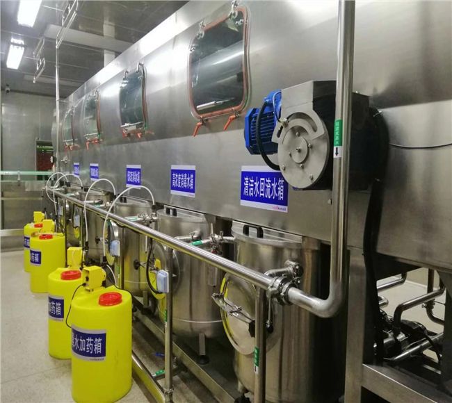 自動(dòng)化灌裝機(jī)設(shè)備-2